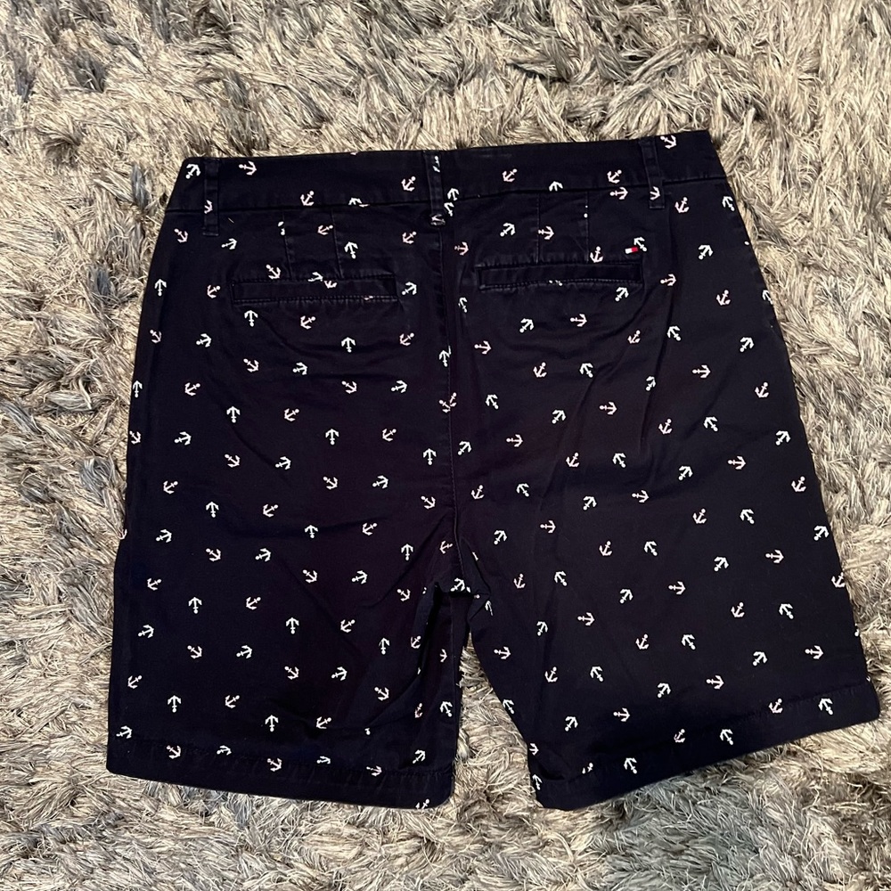 Printed Shorts - Picture 3 of 3